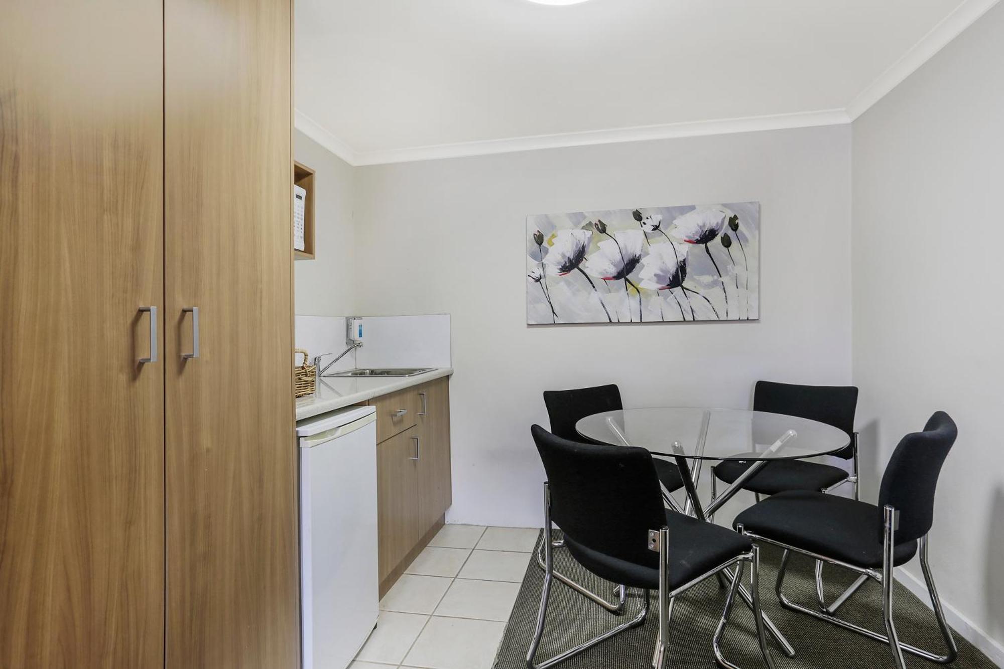 Waves Motel And Apartments Warrnambool Quarto foto